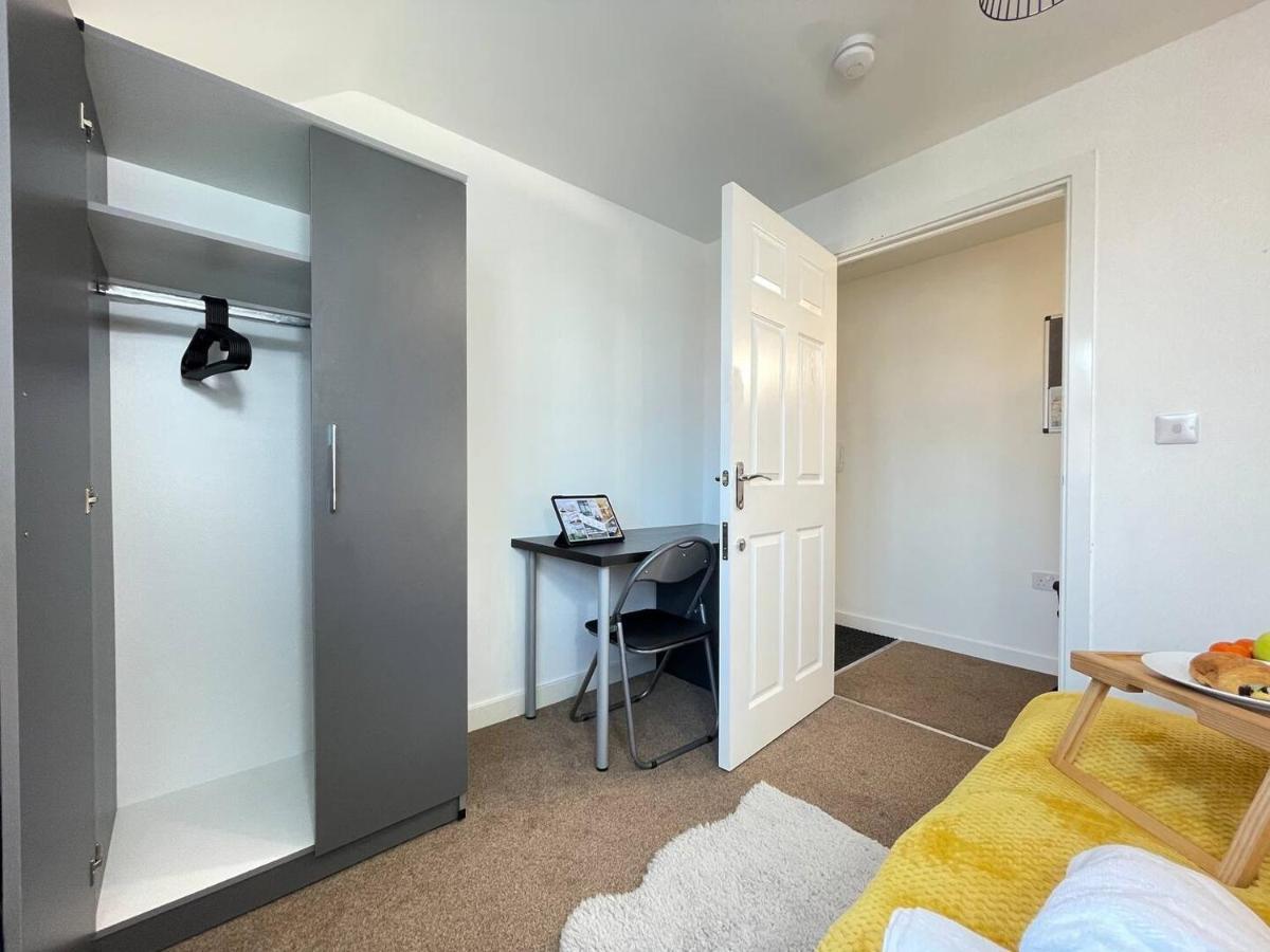 Cosy 2Br Retreat, Near Uni & Qe Hospital, Parking Apartment เบอร์มิงแฮม ภายนอก รูปภาพ